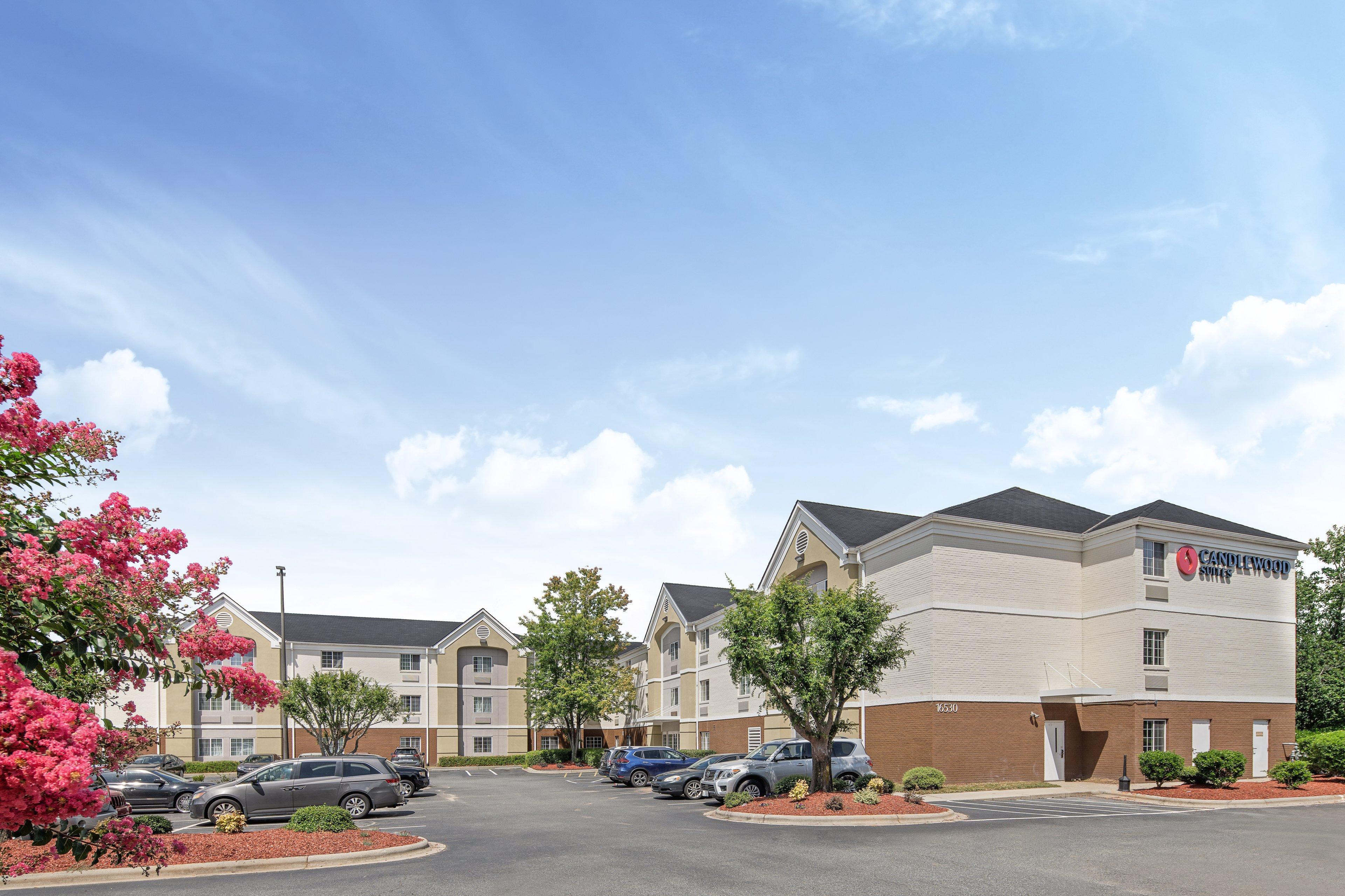 Candlewood Suites Huntersville-Lake Norman Area By Ihg Exterior photo