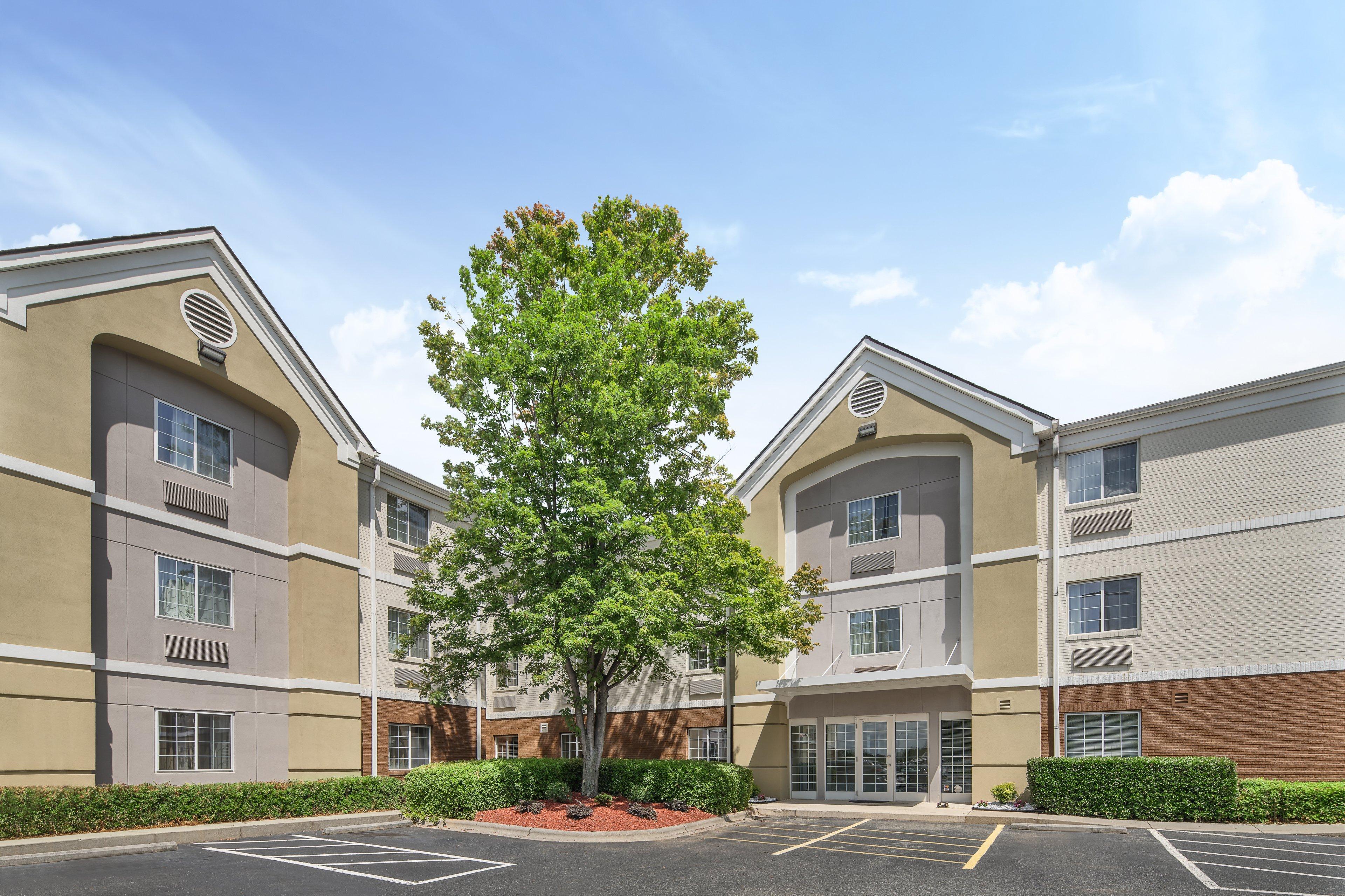 Candlewood Suites Huntersville-Lake Norman Area By Ihg Exterior photo