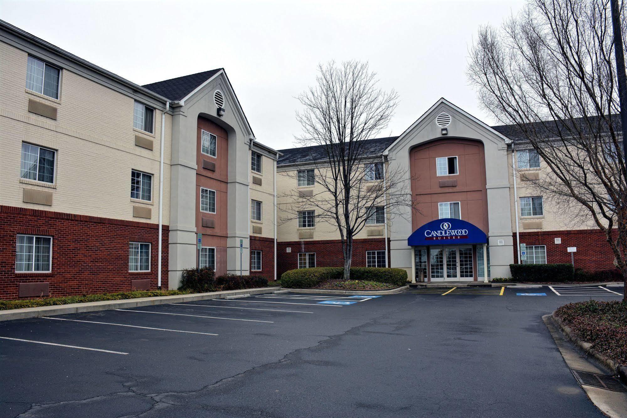 Candlewood Suites Huntersville-Lake Norman Area By Ihg Exterior photo