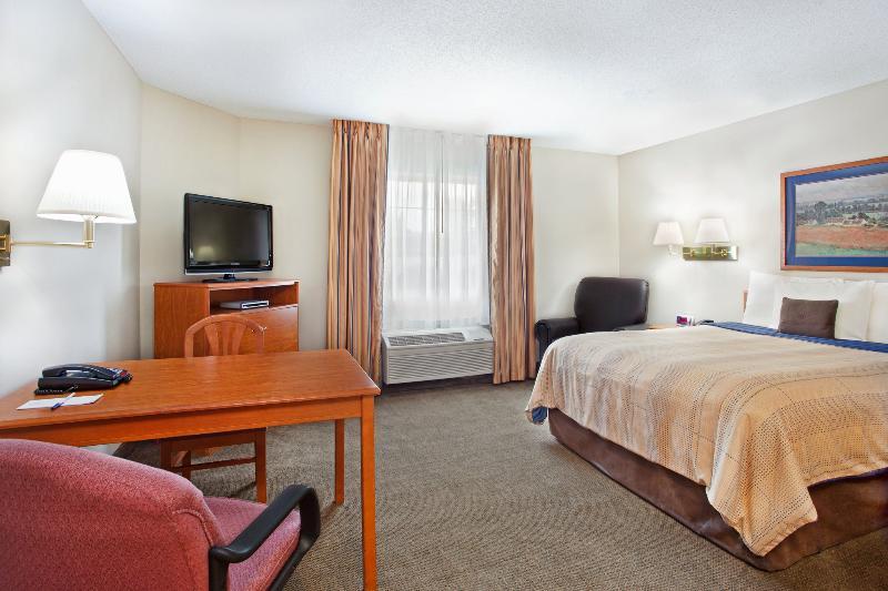 Candlewood Suites Huntersville-Lake Norman Area By Ihg Exterior photo