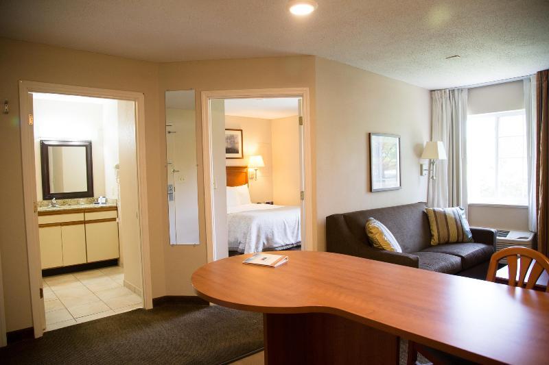 Candlewood Suites Huntersville-Lake Norman Area By Ihg Exterior photo